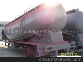 散裝水泥運輸半掛車 高效物流的關鍵裝備
